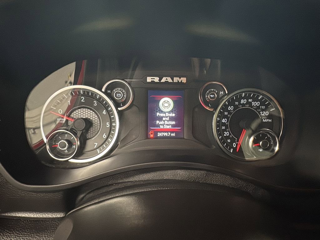 Used 2024 RAM 2500 Big Horn w/ Bed Utility Group image 10