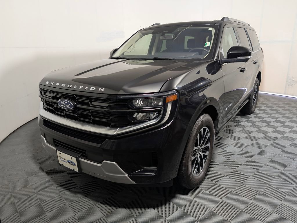 Certified 2025 Ford Expedition Platinum AWD/4WD image 4