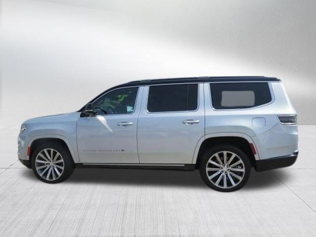 Used 2023 Jeep Grand Wagoneer Series II AWD/4WD image 10