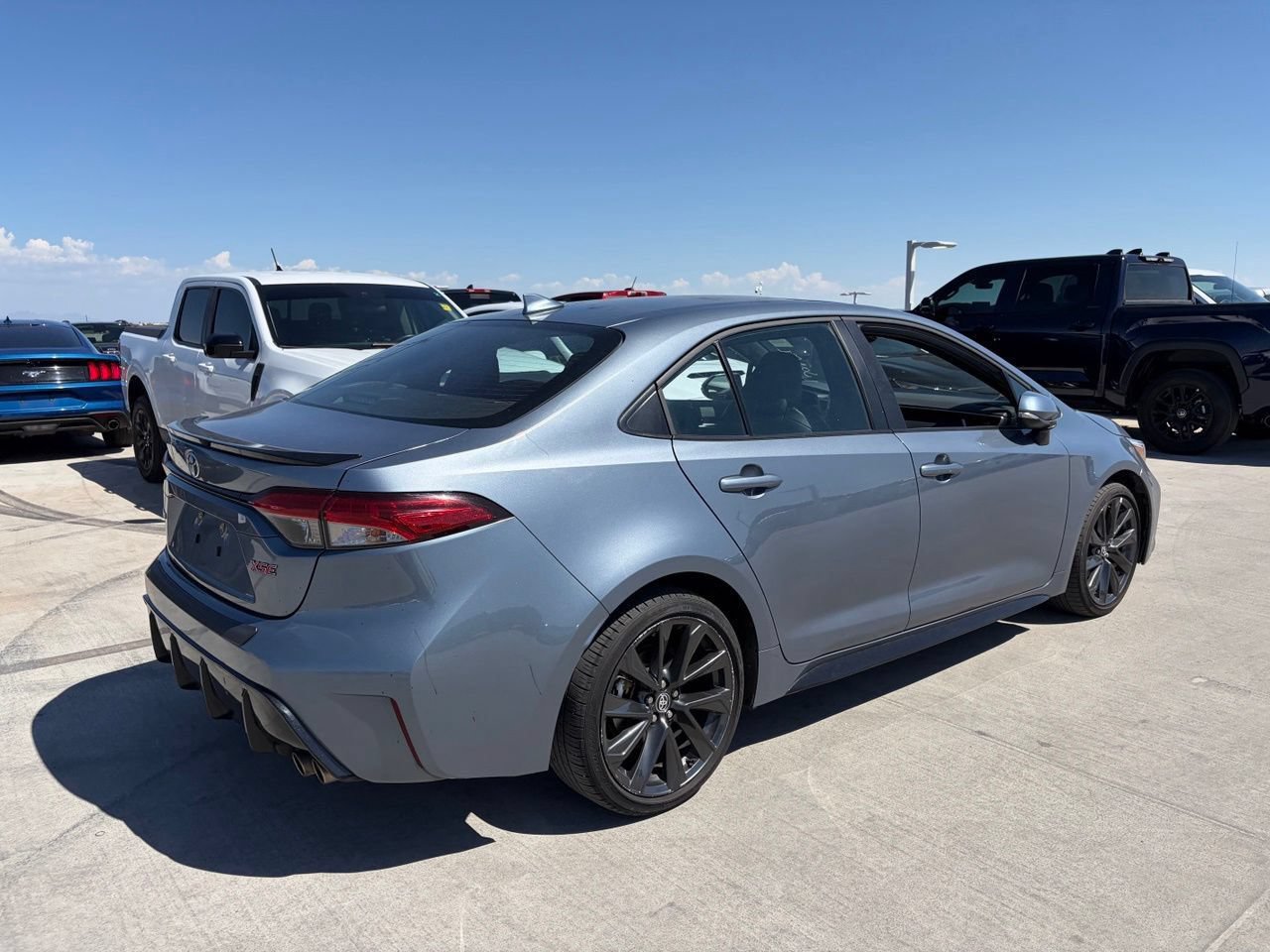 Used 2024 Toyota Corolla XSE FWD image 2