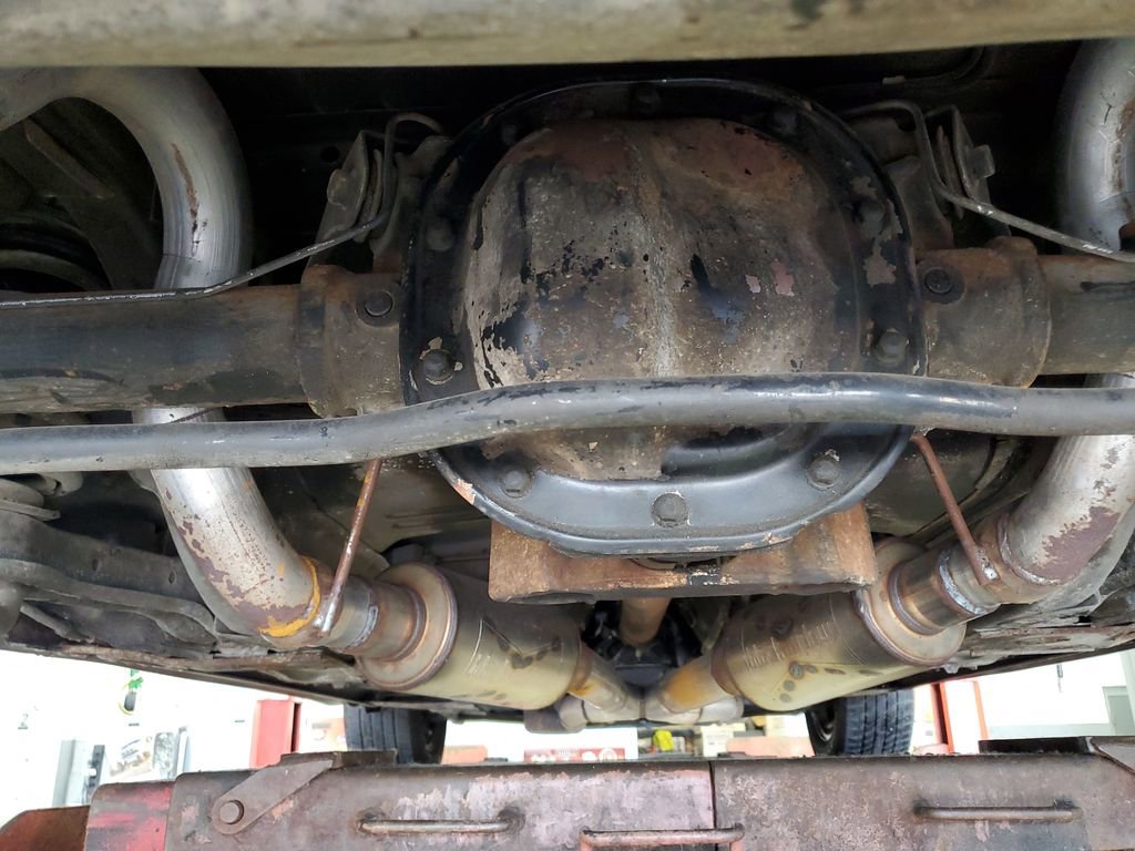 Used 1988 Ford Mustang GT RWD image 42