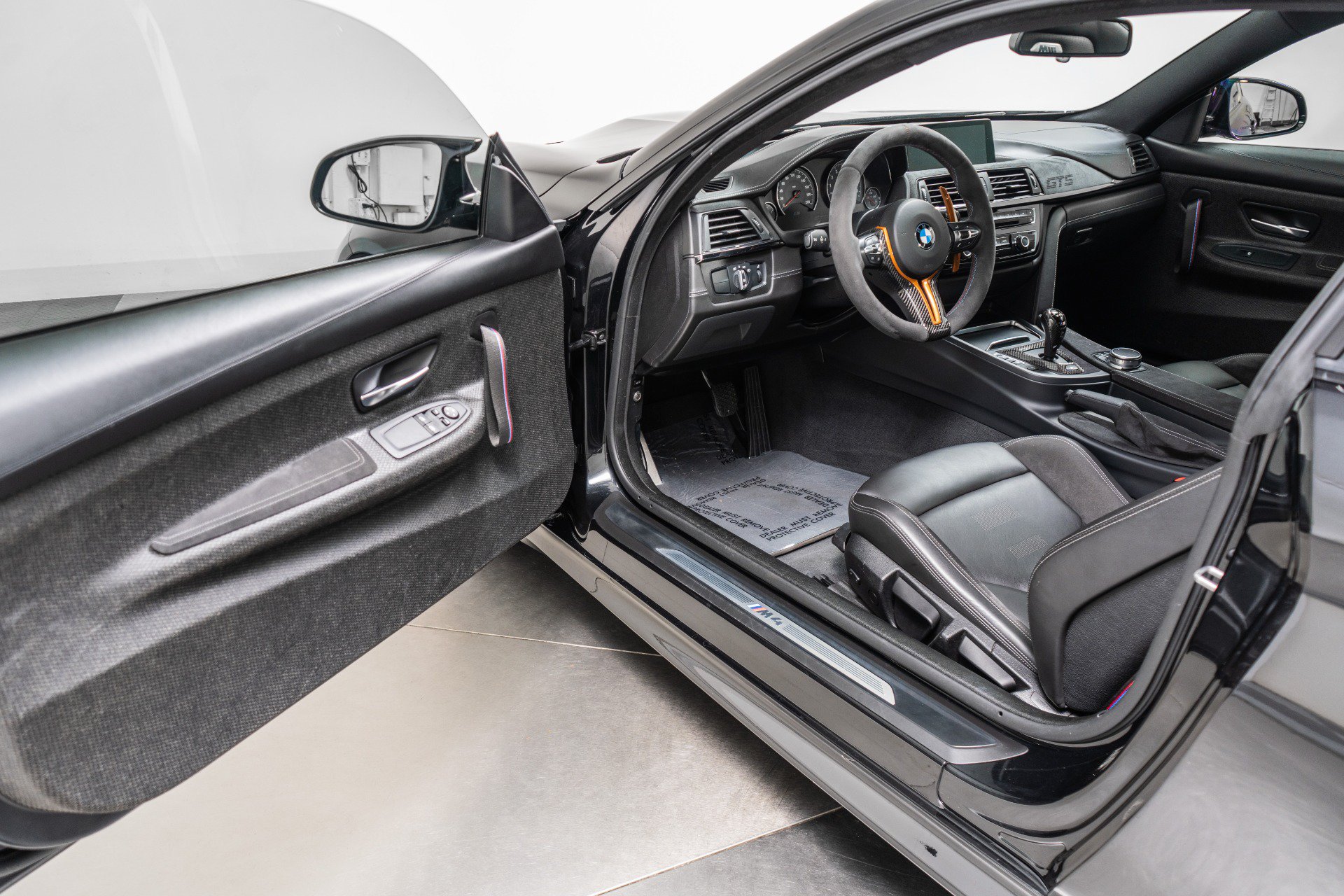 Used 2016 BMW M4 GTS RWD image 23