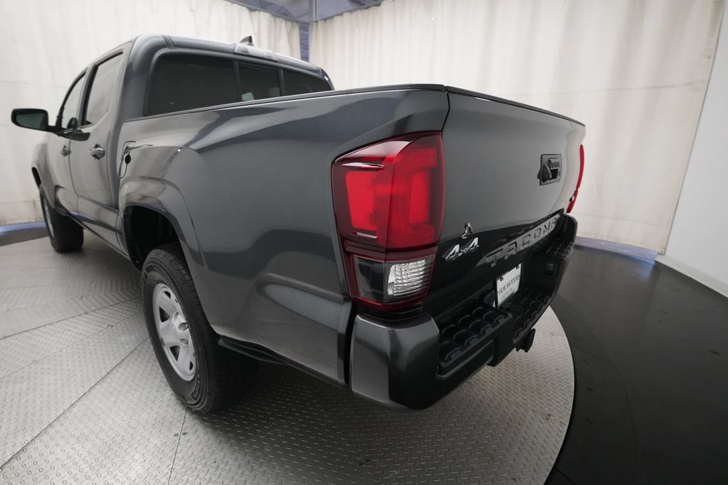 Used 2023 Toyota Tacoma SR AWD/4WD image 34