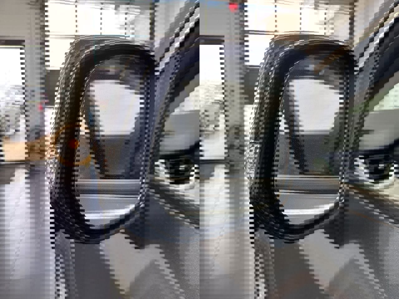 Used 2022 Toyota RAV4 Limited w/ Limited Grade Weather Package AWD/4WD image 14