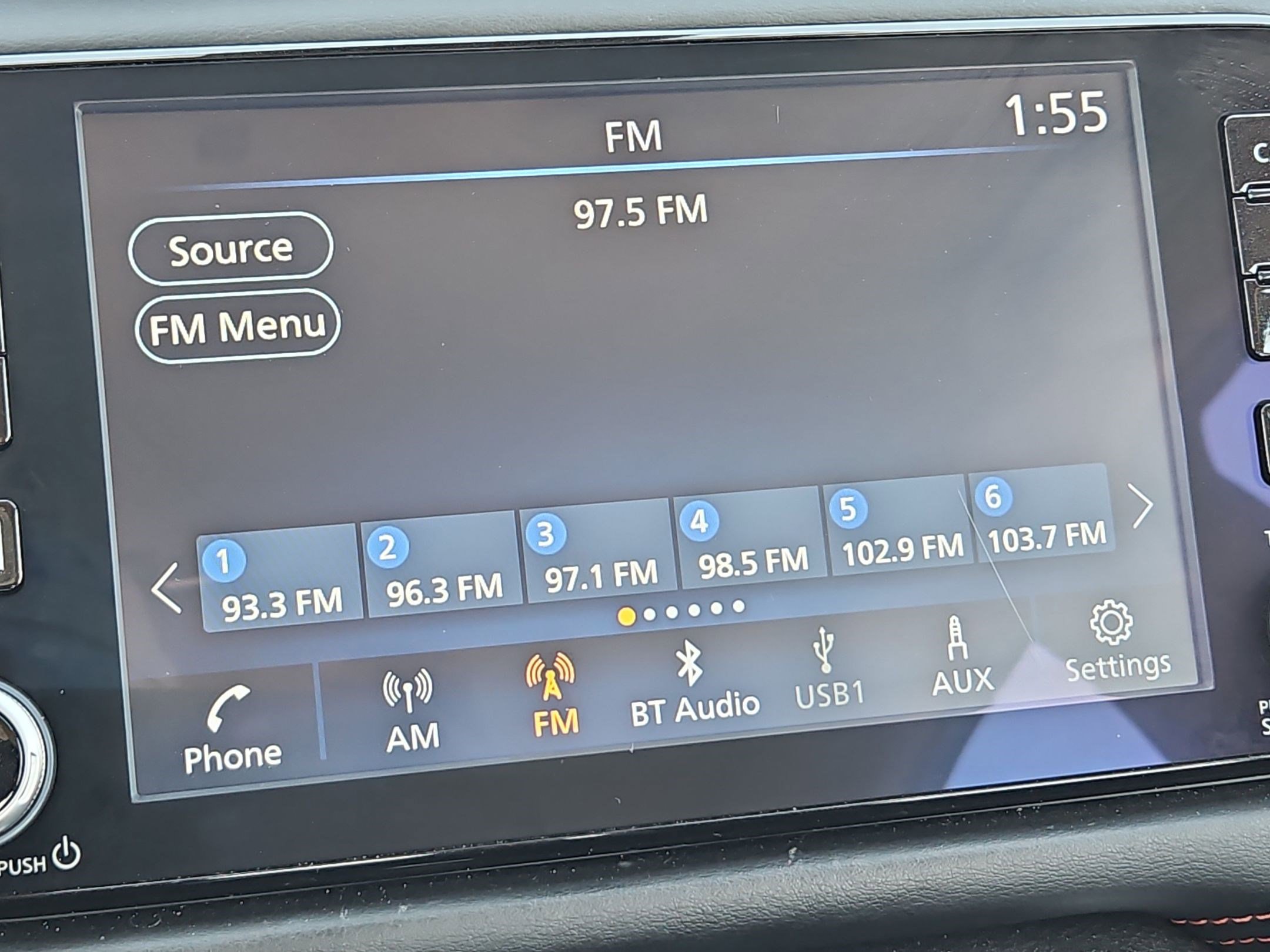 Used 2024 Nissan Versa SR image 23