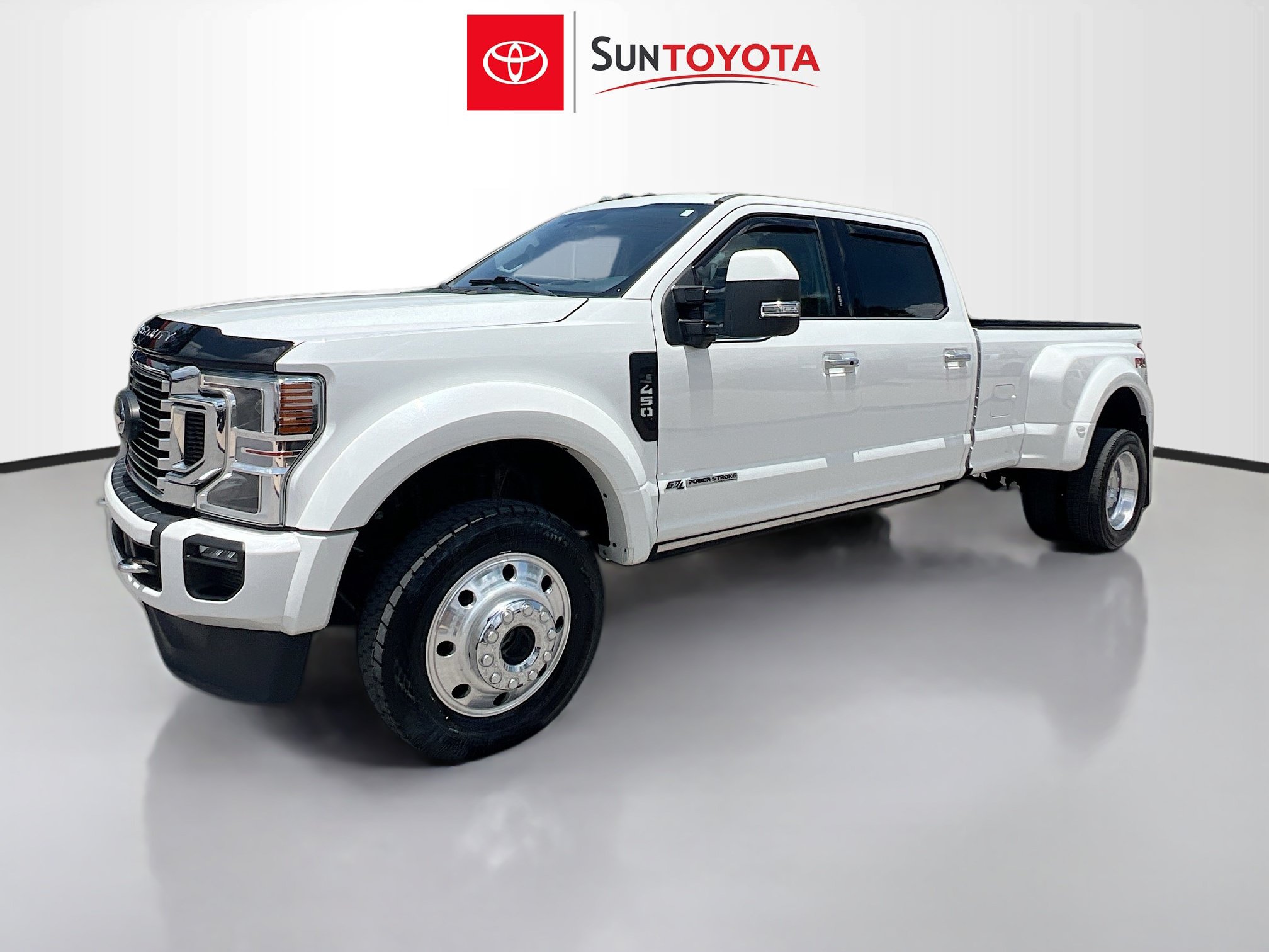 Used 2022 Ford F450 Limited w/ FX4 Off-Road Package AWD/4WD image 9