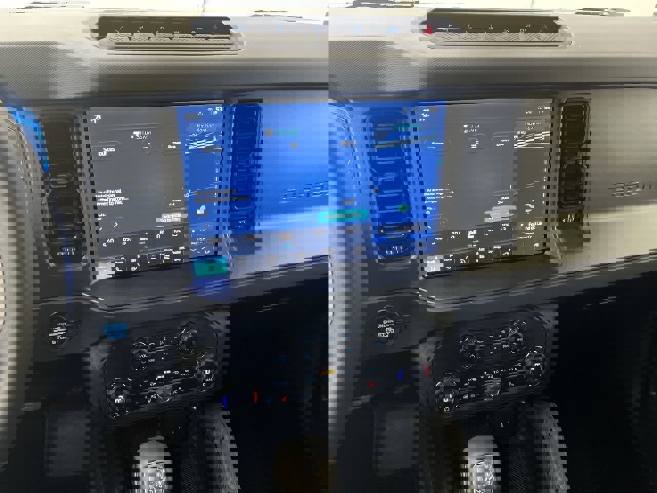 New 2025 Ford Bronco Badlands image 16