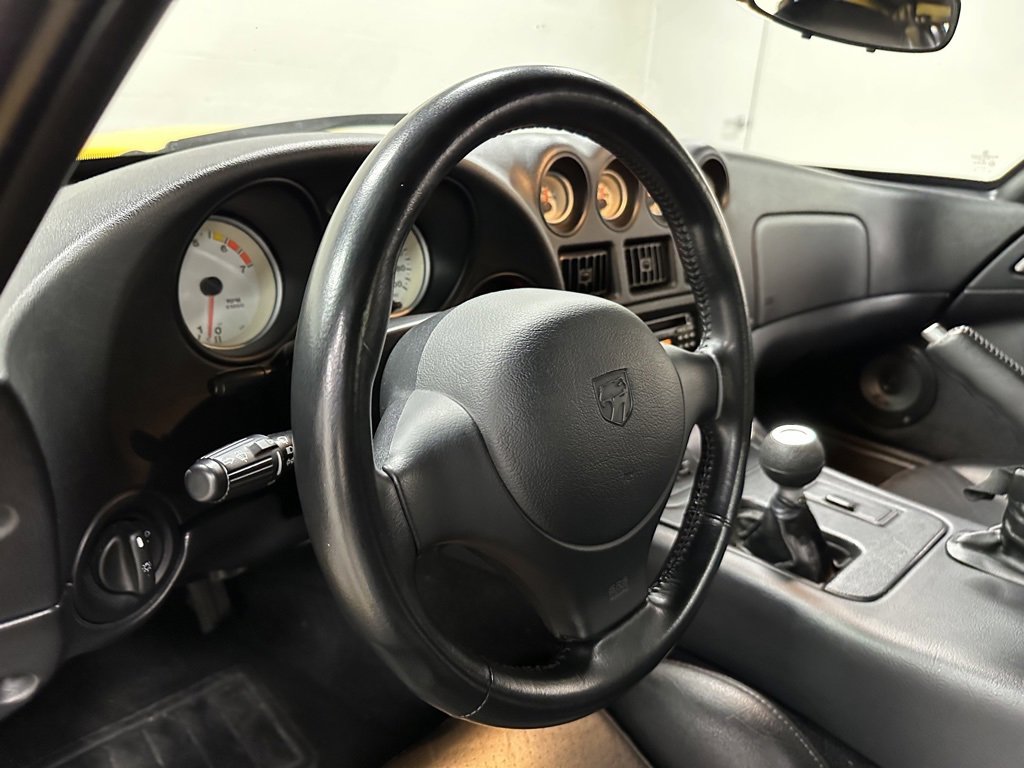 Used 2002 Dodge Viper RT/10 image 20