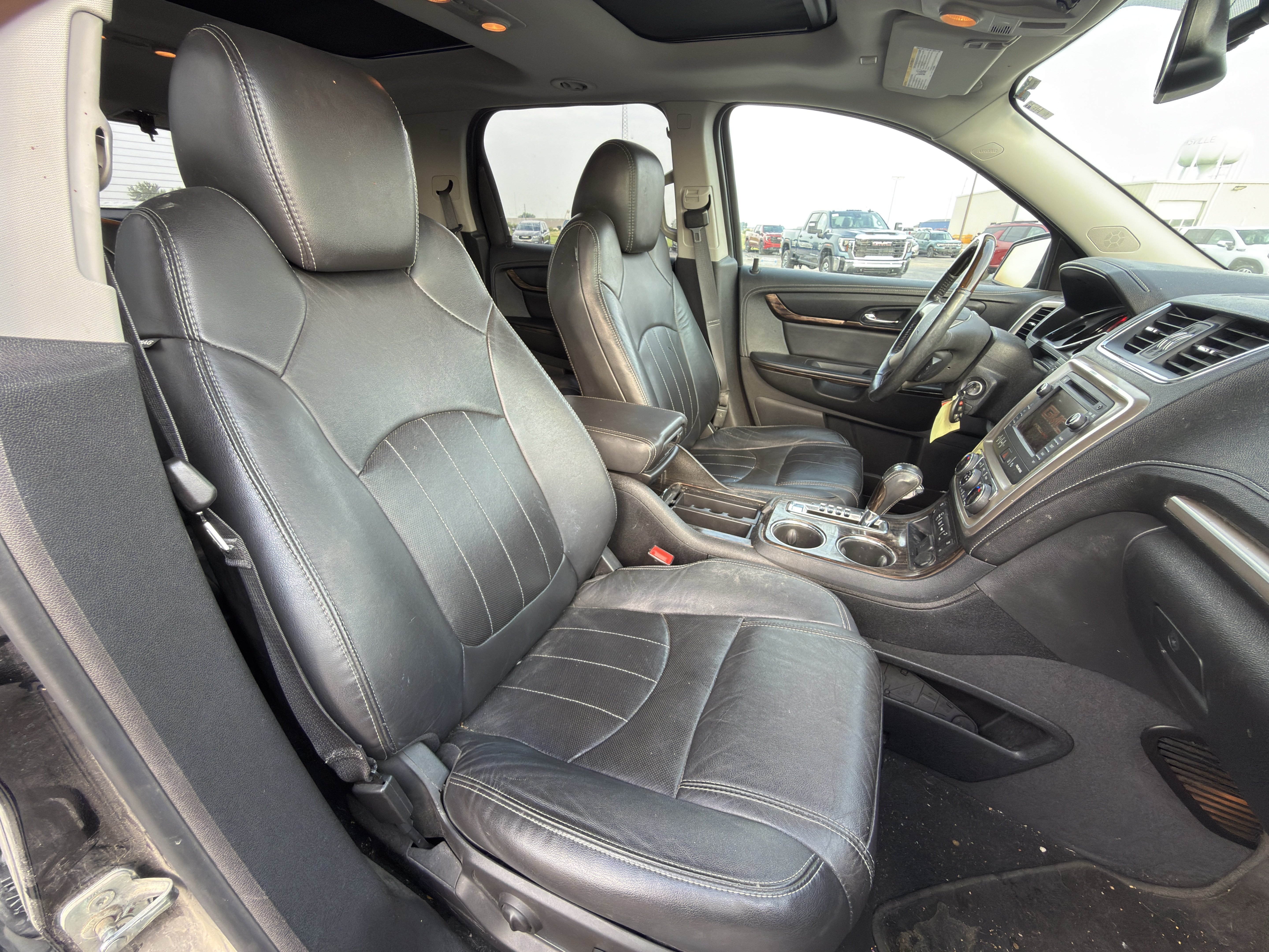 Used 2016 GMC Acadia Denali AWD/4WD image 11