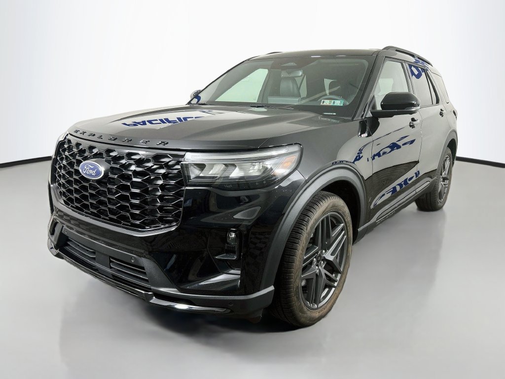 Used 2026 Ford Explorer ST-Line w/ ST-Line Street Pack AWD/4WD image 5