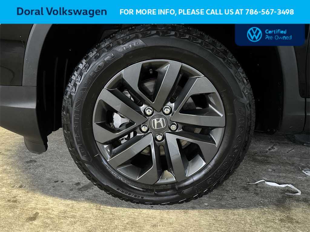 Used 2023 Honda Ridgeline Sport image 10