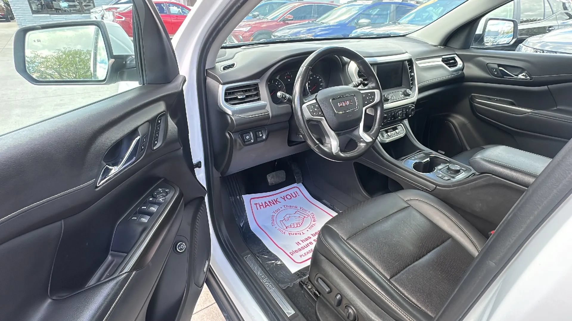 Used 2022 GMC Acadia SLT w/ Preferred Package AWD/4WD image 9