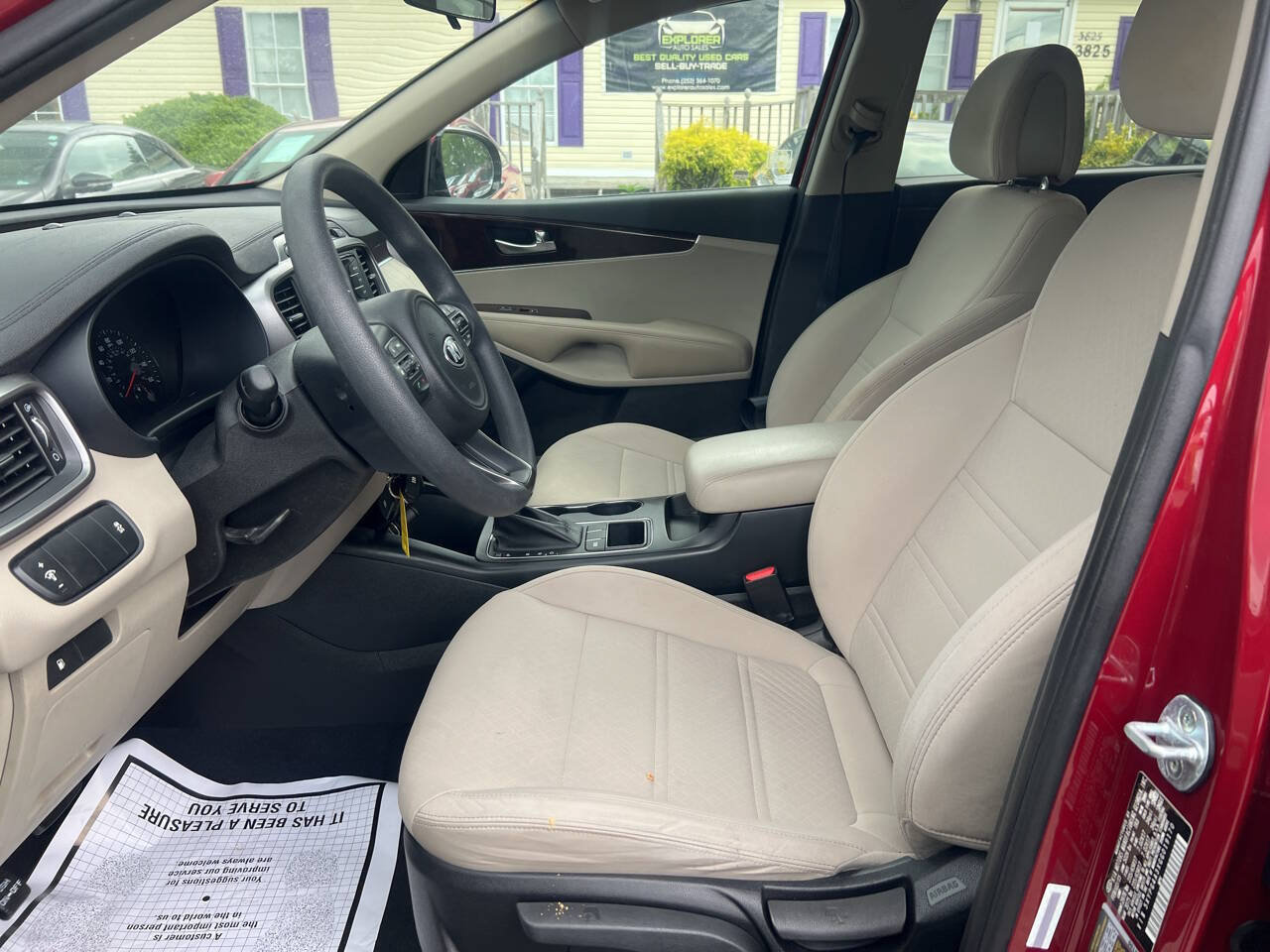 Used 2016 Kia Sorento FWD image 12