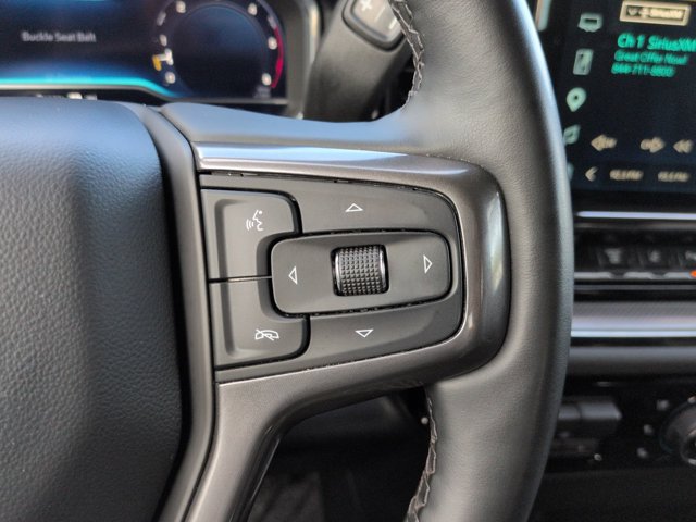 Used 2024 Chevrolet Silverado 2500 ZR2 w/ Technology Package AWD/4WD image 25
