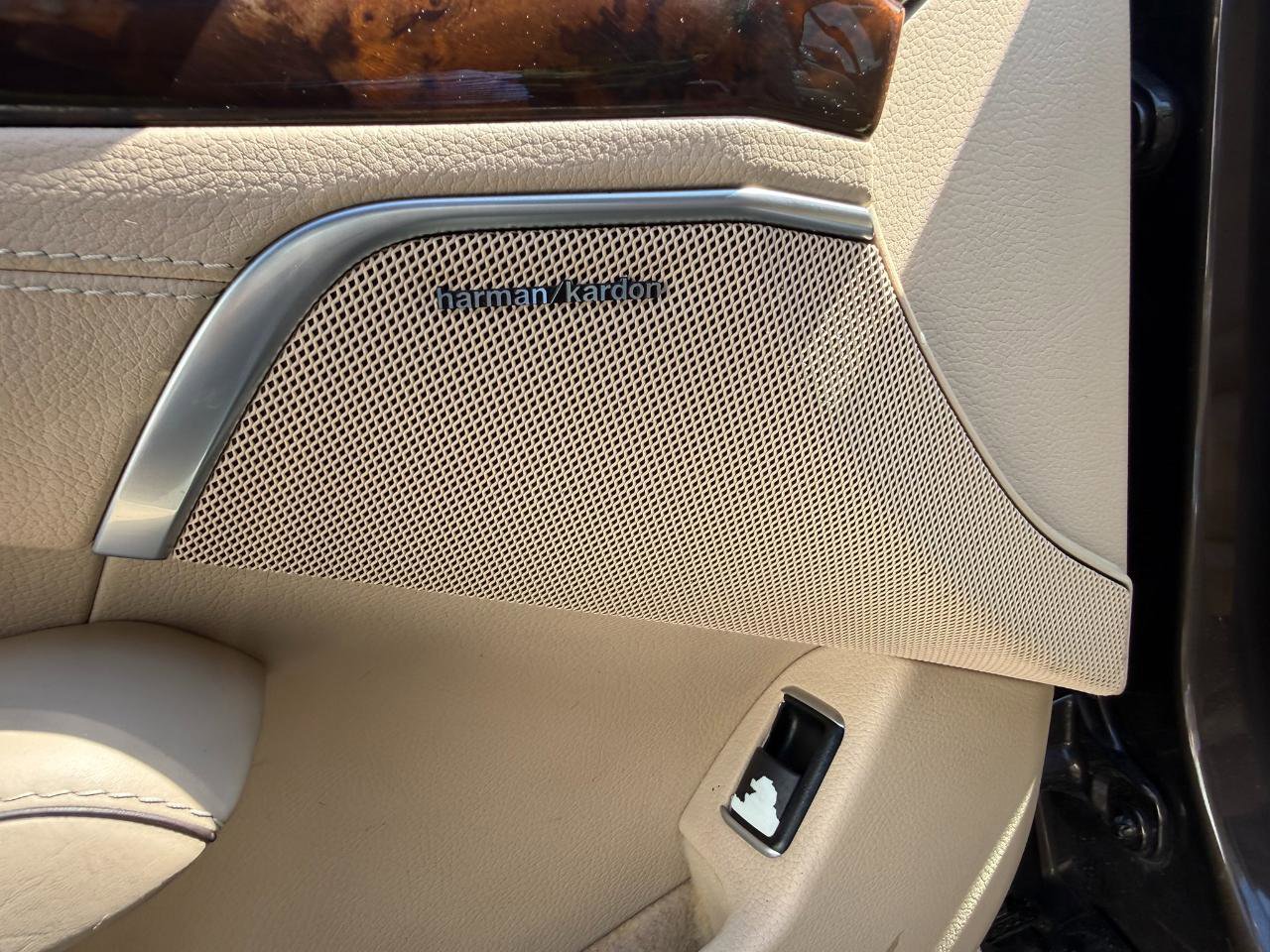 Used 2016 Mercedes-Benz SL 400 image 34