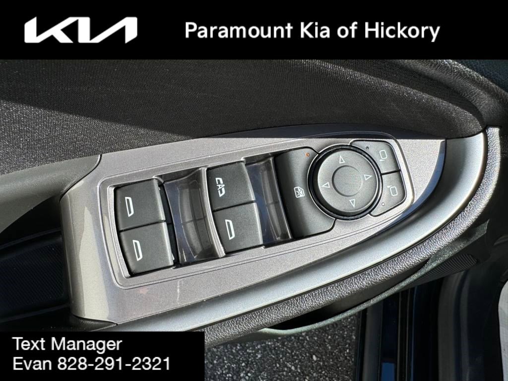 Used 2024 Chevrolet Malibu LT image 6