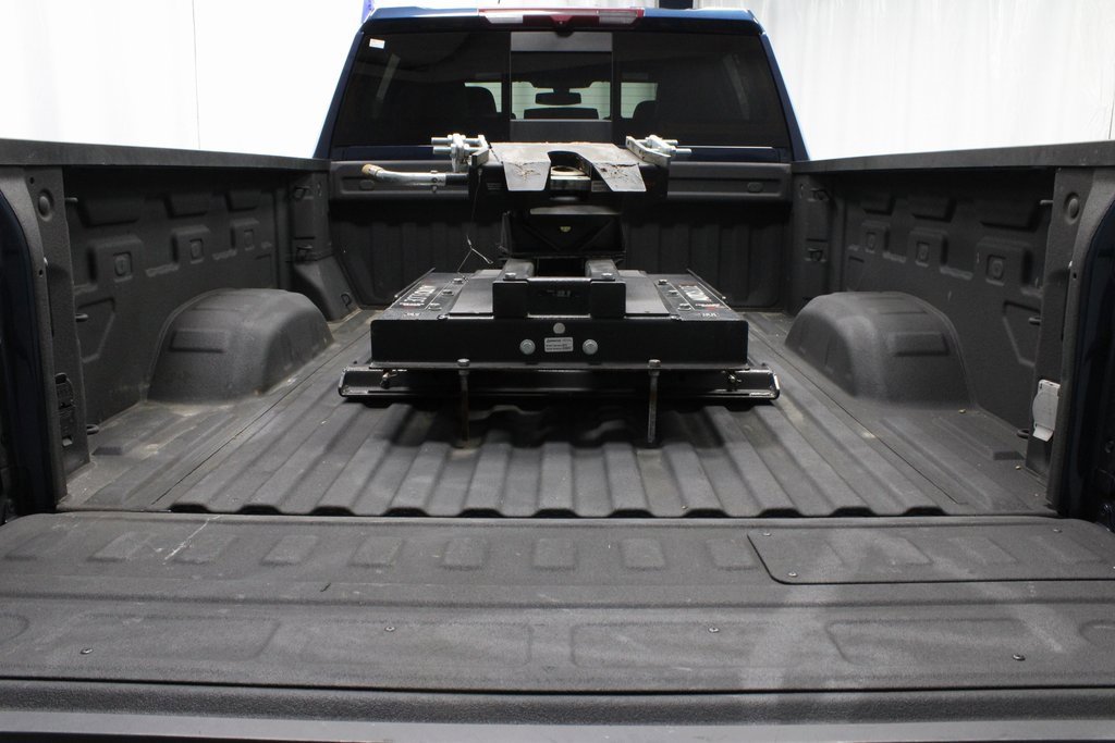 Used 2022 Chevrolet Silverado 3500 High Country image 17