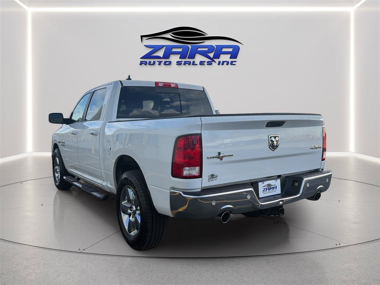 Used 2017 RAM 1500 Lone Star AWD/4WD image 5