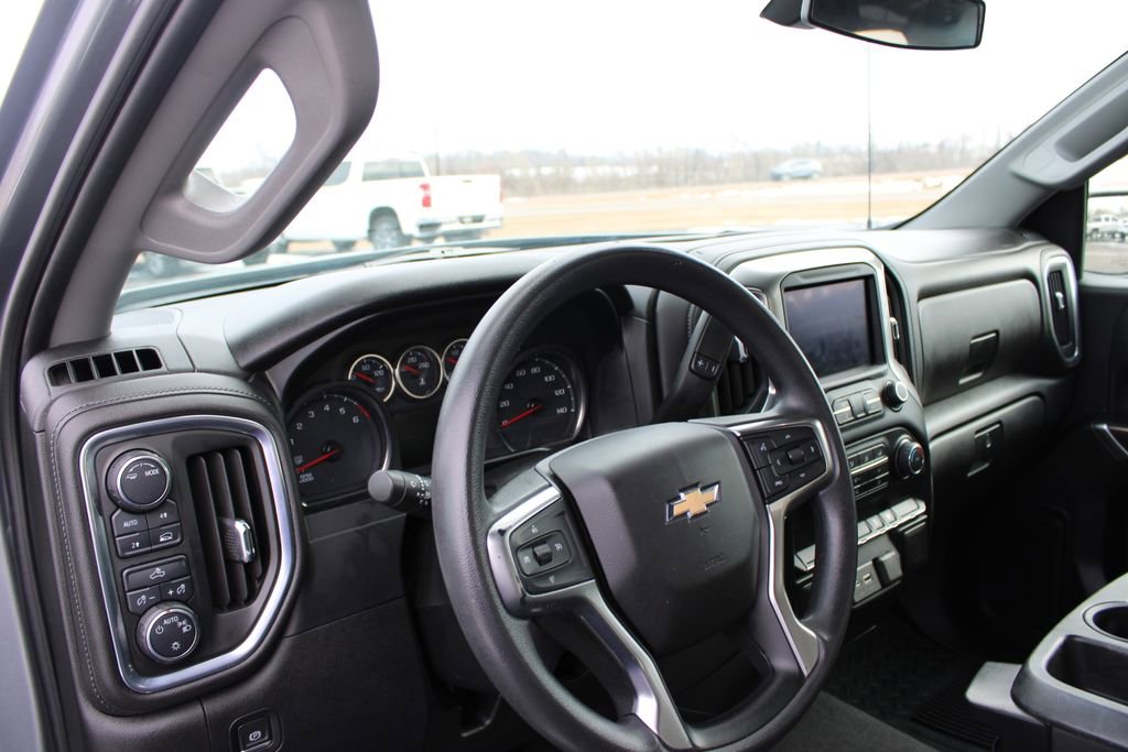 Used 2020 Chevrolet Silverado 1500 LT w/ Trailering Package image 22