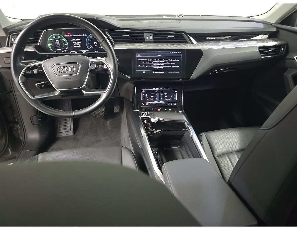 Used 2024 Audi Q8 e-tron Premium Plus AWD/4WD image 11