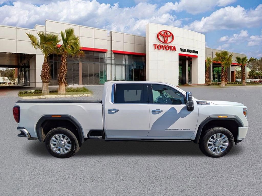 Used 2022 GMC Sierra 2500 Denali w/ Denali Ultimate Package AWD/4WD image 3