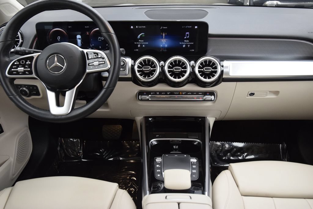 Certified 2022 Mercedes-Benz GLB 250 4MATIC image 19