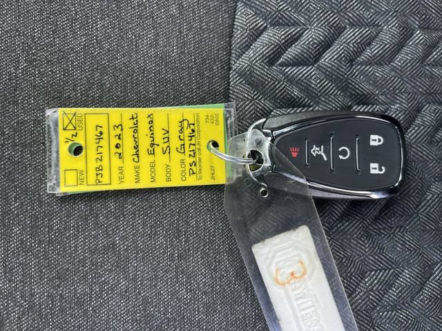 Used 2023 Chevrolet Equinox LT FWD image 34