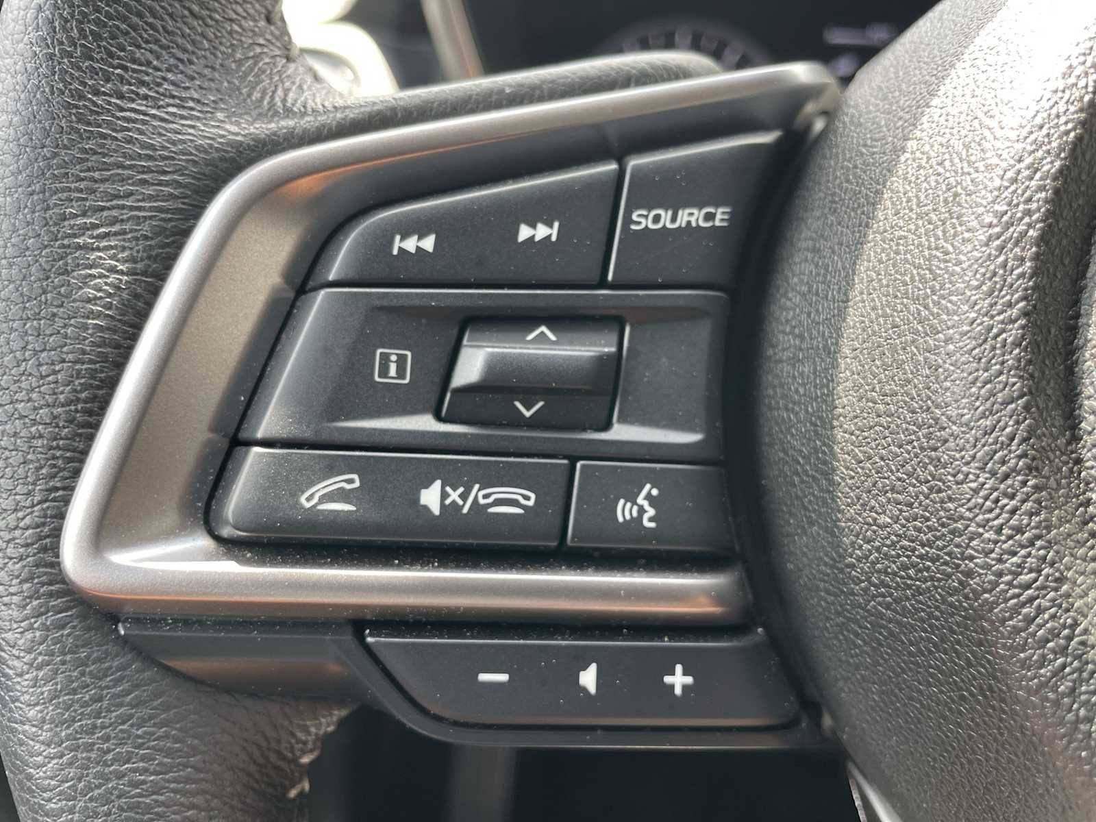 Certified 2025 Subaru Ascent Limited w/ Popular Package #1 image 16