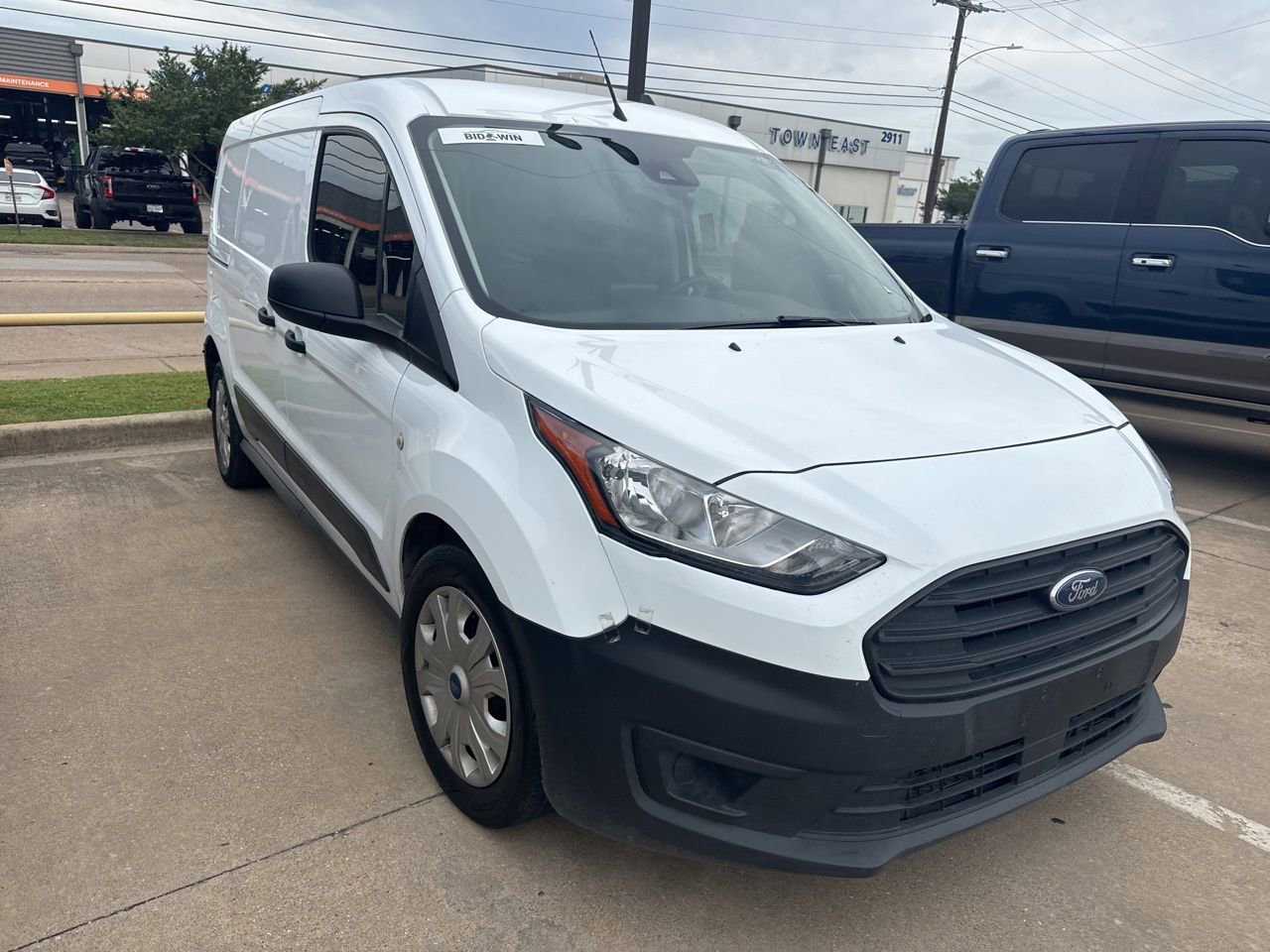 Used 2022 Ford Transit Connect XL FWD image 2