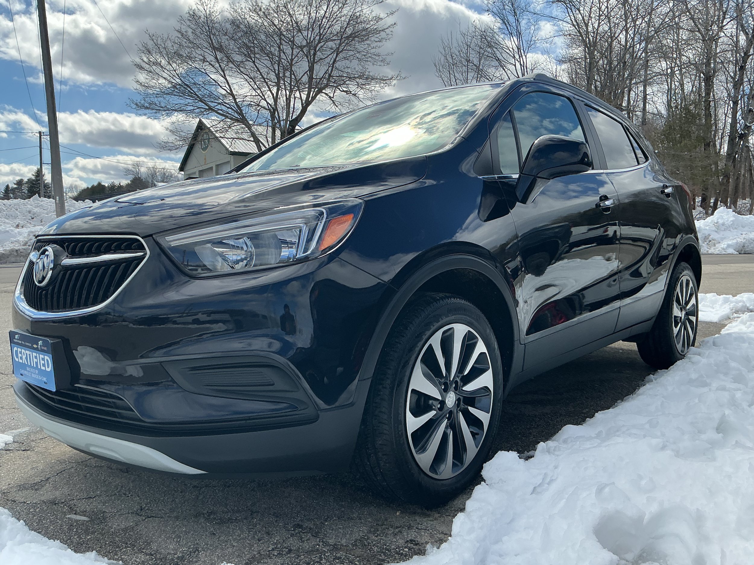 Certified 2022 Buick Encore Preferred w/ Safety Package AWD/4WD image 14