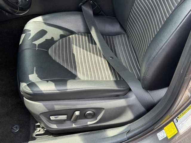 Certified 2021 Toyota Camry SE FWD image 21