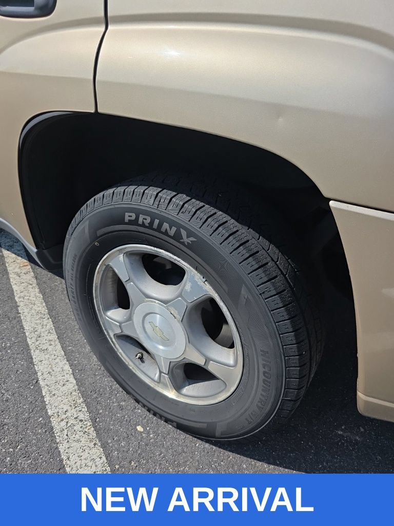 Used 2007 Chevrolet TrailBlazer LS AWD/4WD image 12