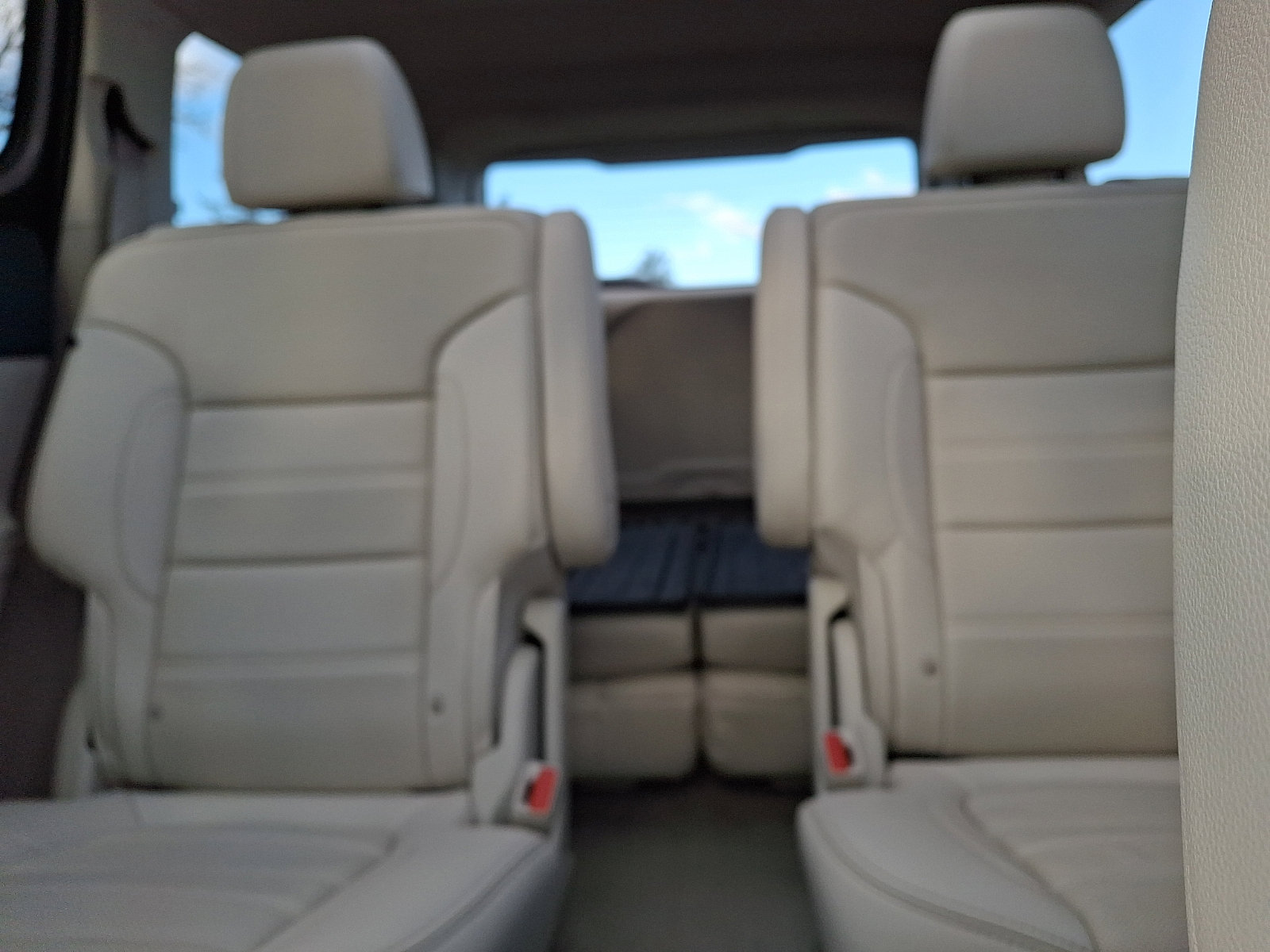 Used 2021 GMC Acadia Denali w/ Denali Ultimate Package image 19