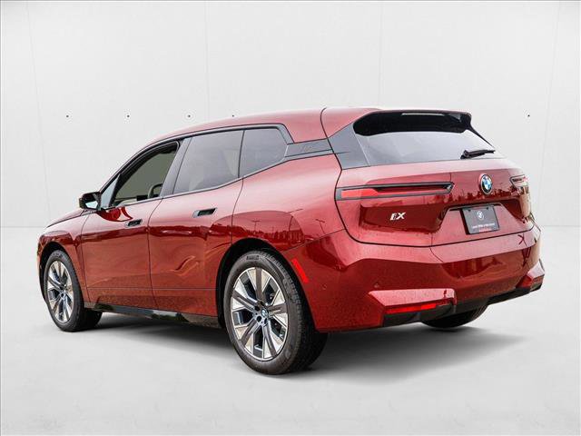 Used 2026 BMW iX xDrive45 w/ Premium Package image 7