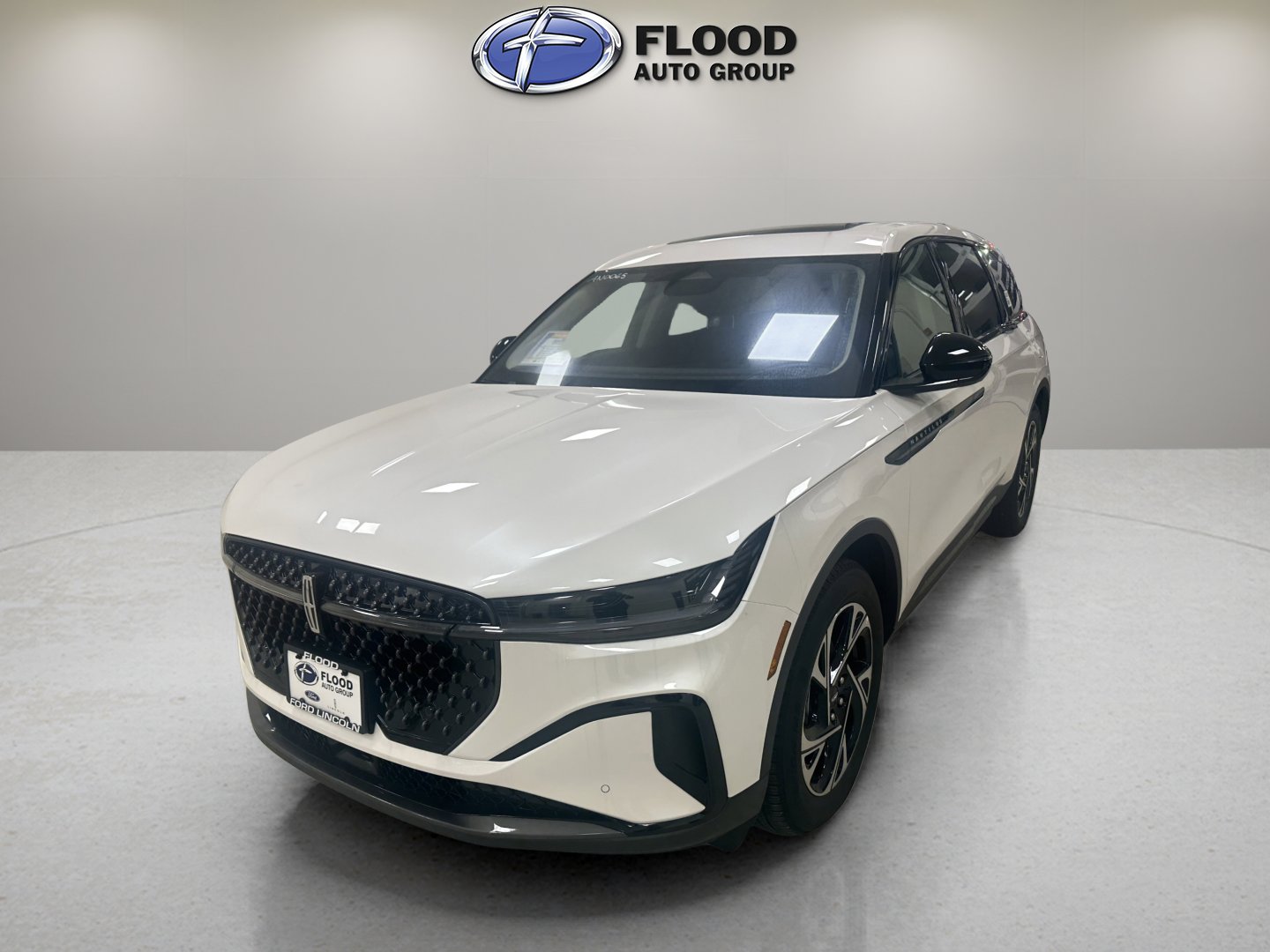 New 2026 Lincoln Nautilus Premier w/ Equipment Group 102A image 3