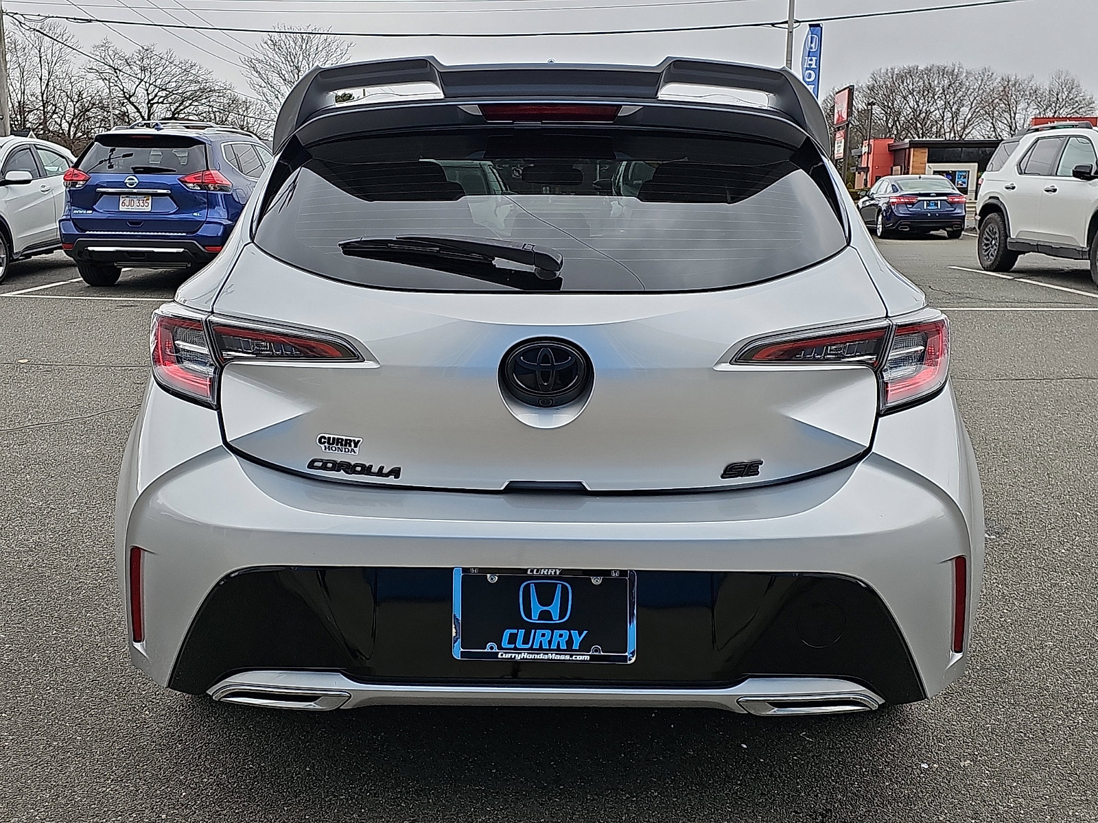 Used 2020 Toyota Corolla SE w/ SE Preferred Package image 5