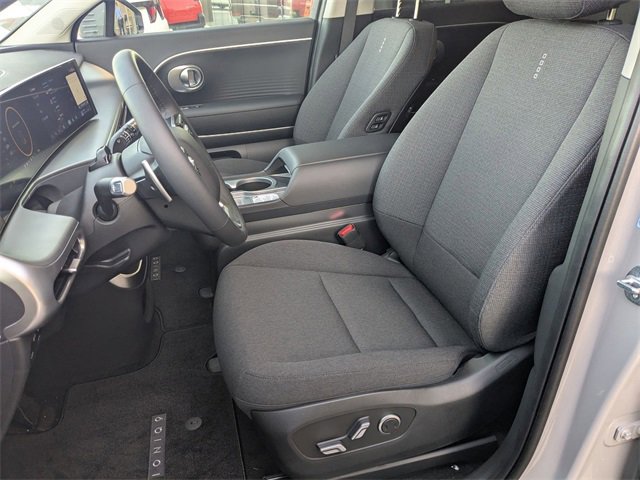 New 2026 Hyundai Ioniq 9 SE image 9