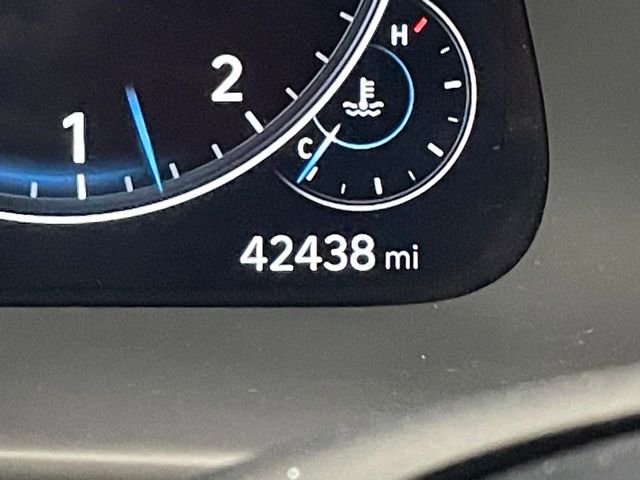 Used 2020 Hyundai Sonata SEL w/ Convenience + Sunroof Package image 2