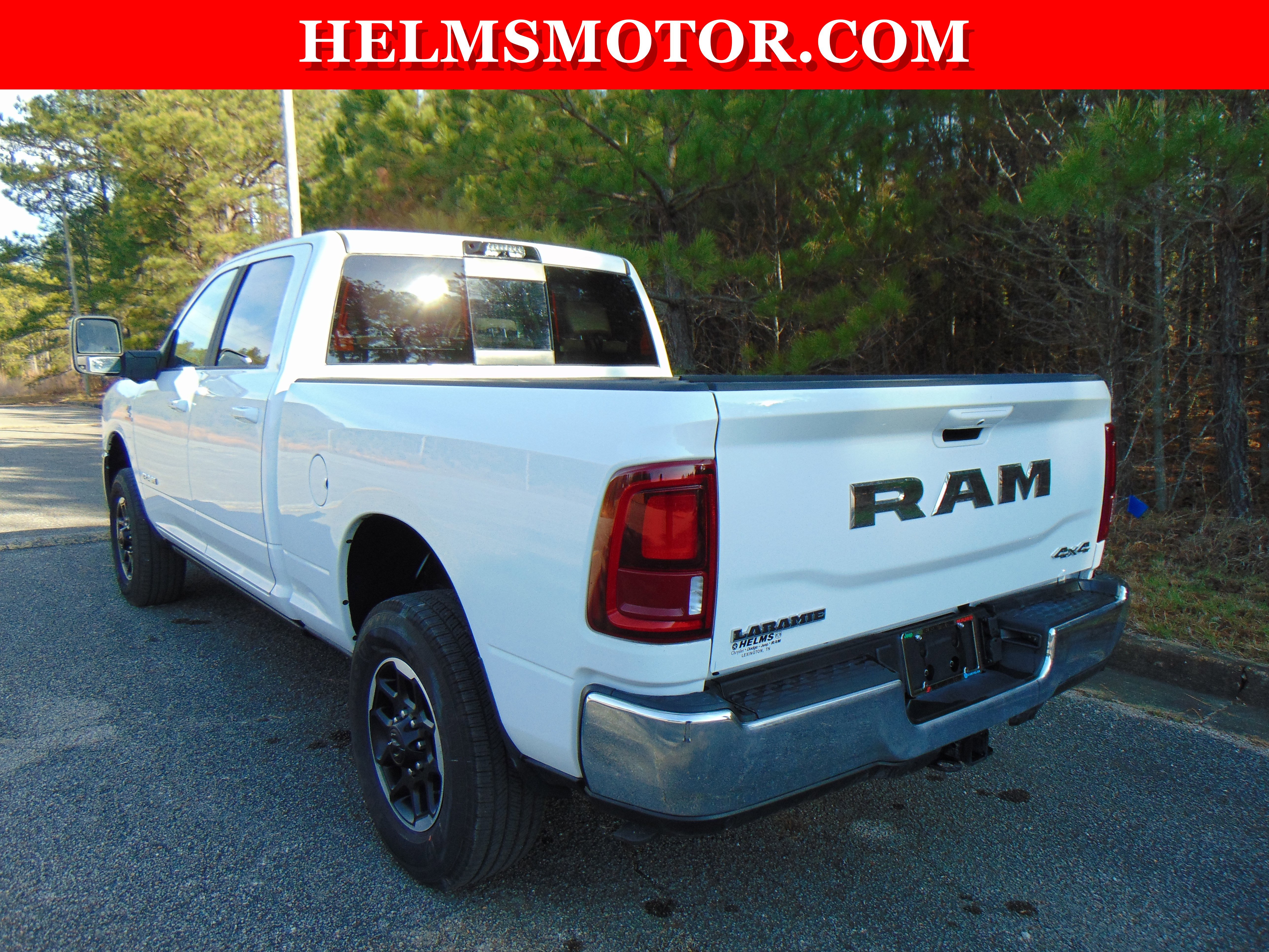 New 2025 RAM 2500 Laramie AWD/4WD image 9