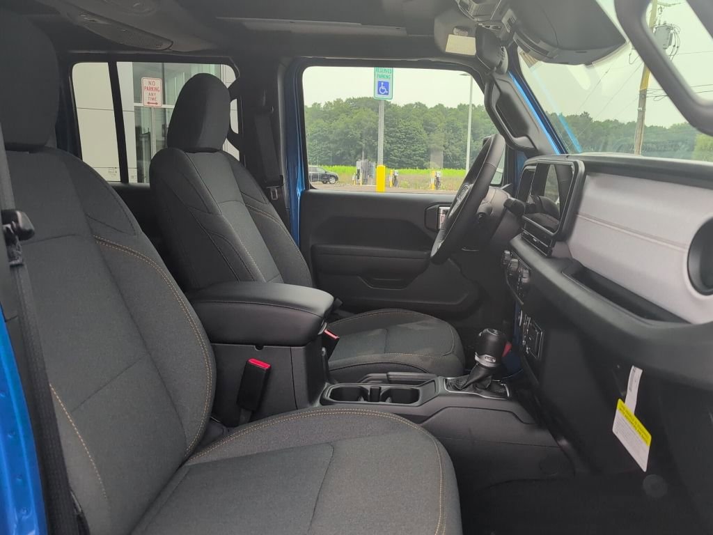 New 2025 Jeep Wrangler Sport S image 11