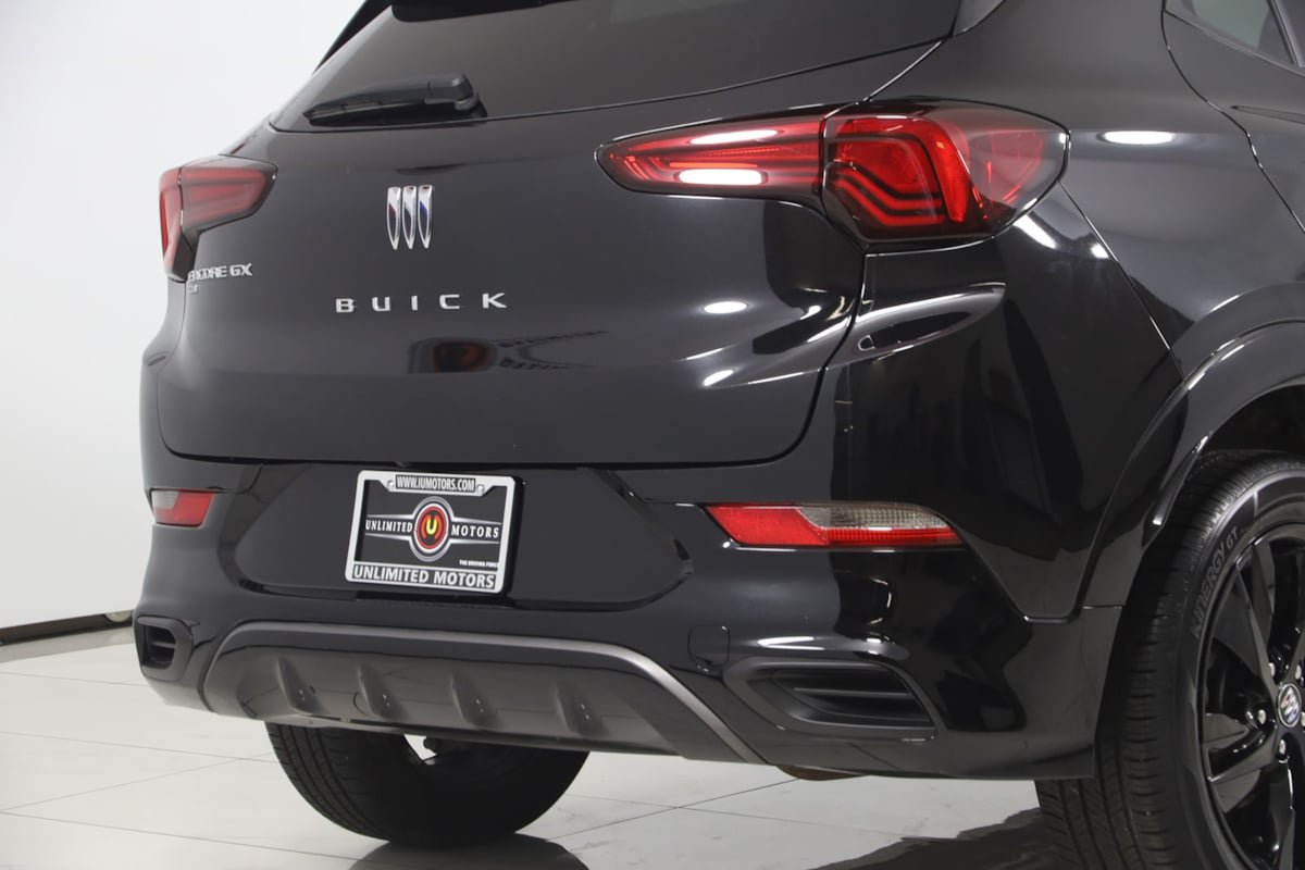 Used 2025 Buick Encore GX Sport Touring AWD/4WD image 40