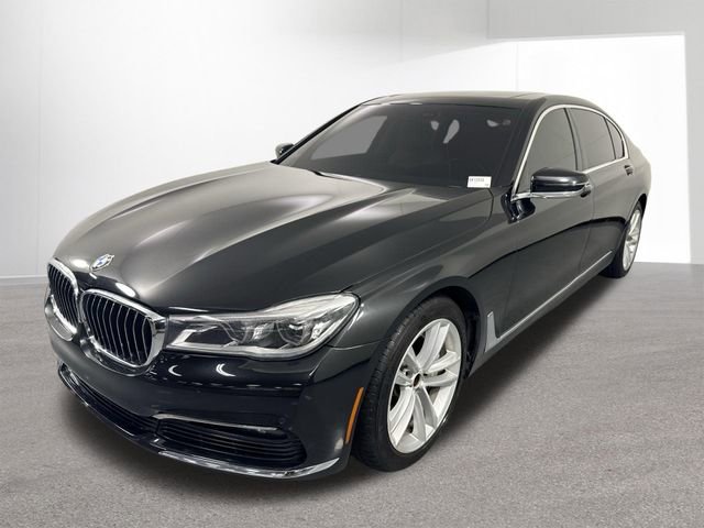 Used 2016 BMW 750i xDrive AWD/4WD image 23