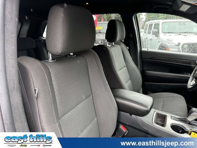 Certified 2018 Jeep Grand Cherokee Laredo AWD/4WD image 25