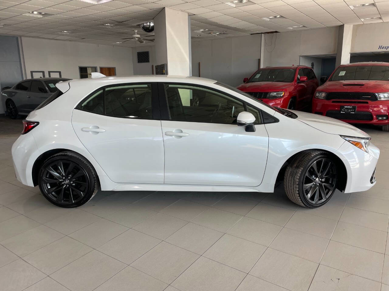 Used 2023 Toyota Corolla XSE w/ Carpet Mat Package (TMS) image 10