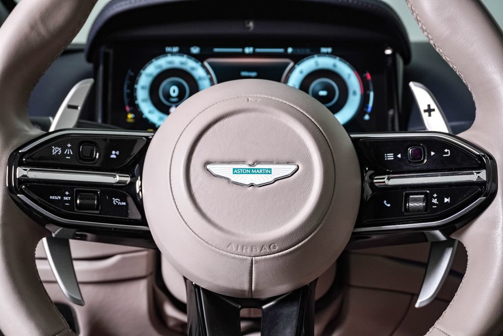 Used 2024 Aston Martin DB12 Convertible RWD image 28