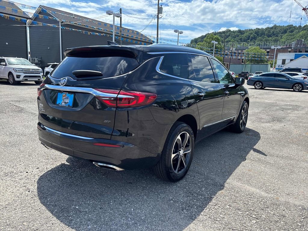 Used 2021 Buick Enclave Essence w/ Sport Touring Edition AWD/4WD image 5