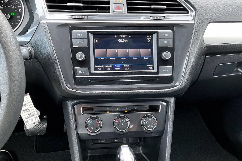 Used 2021 Volkswagen Tiguan S FWD image 39