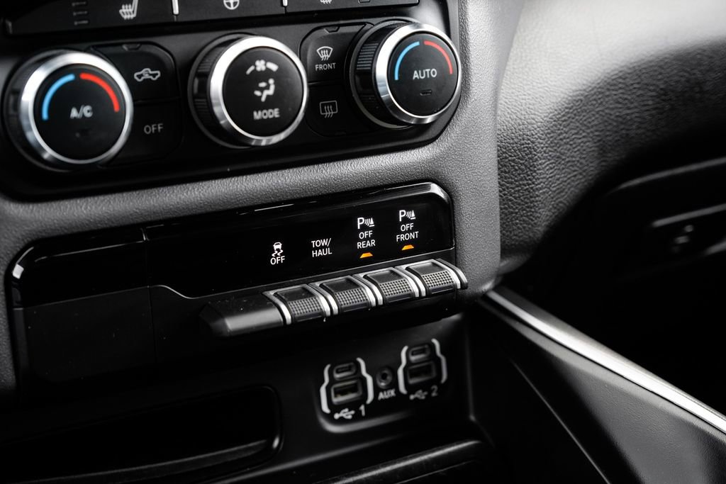 Used 2021 RAM 1500 Big Horn image 24