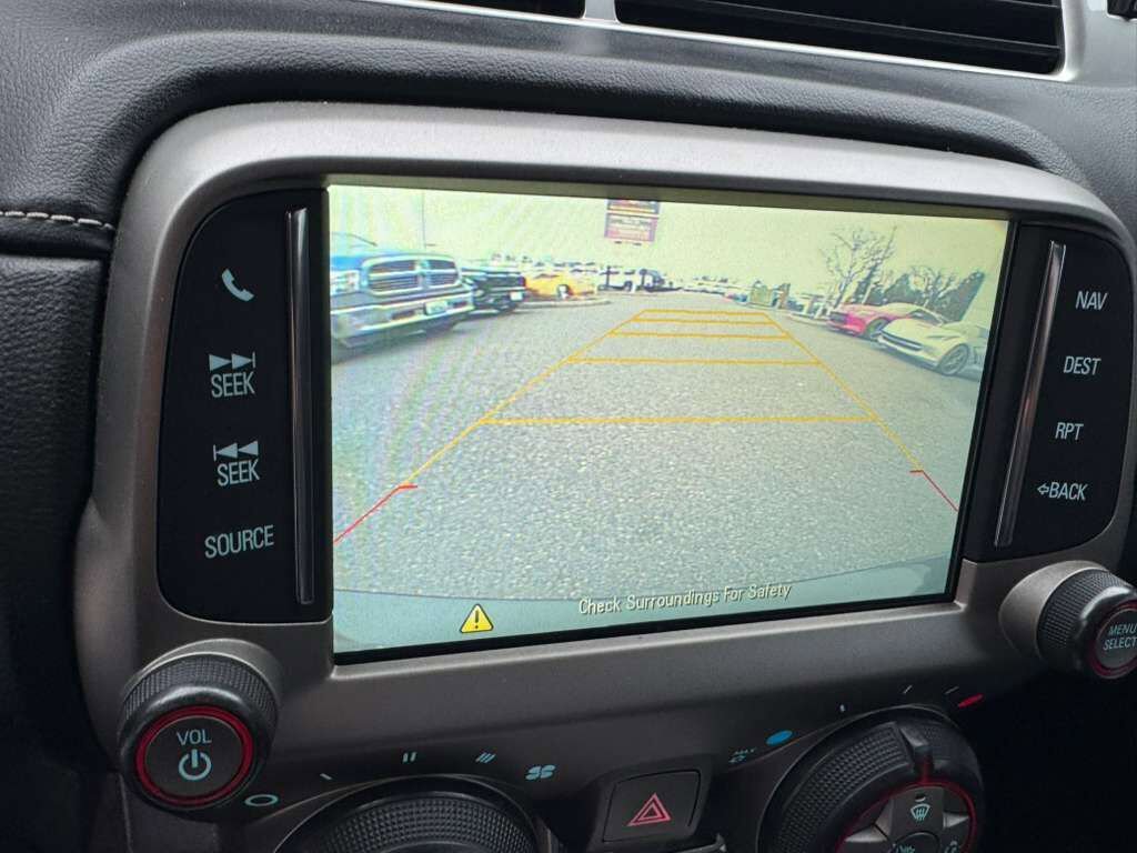 Used 2015 Chevrolet Camaro SS w/ Green Flash Special Edition image 16