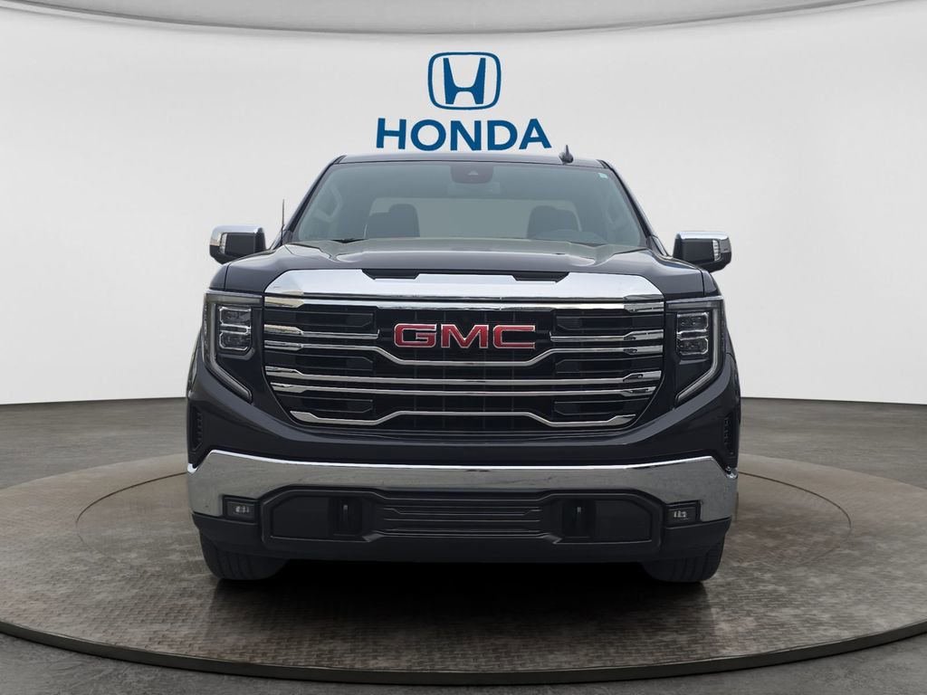 Used 2025 GMC Sierra 1500 SLT image 8